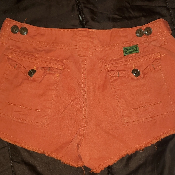 Lucky Brand women's cargo chino shorts - Picture 3 of 7